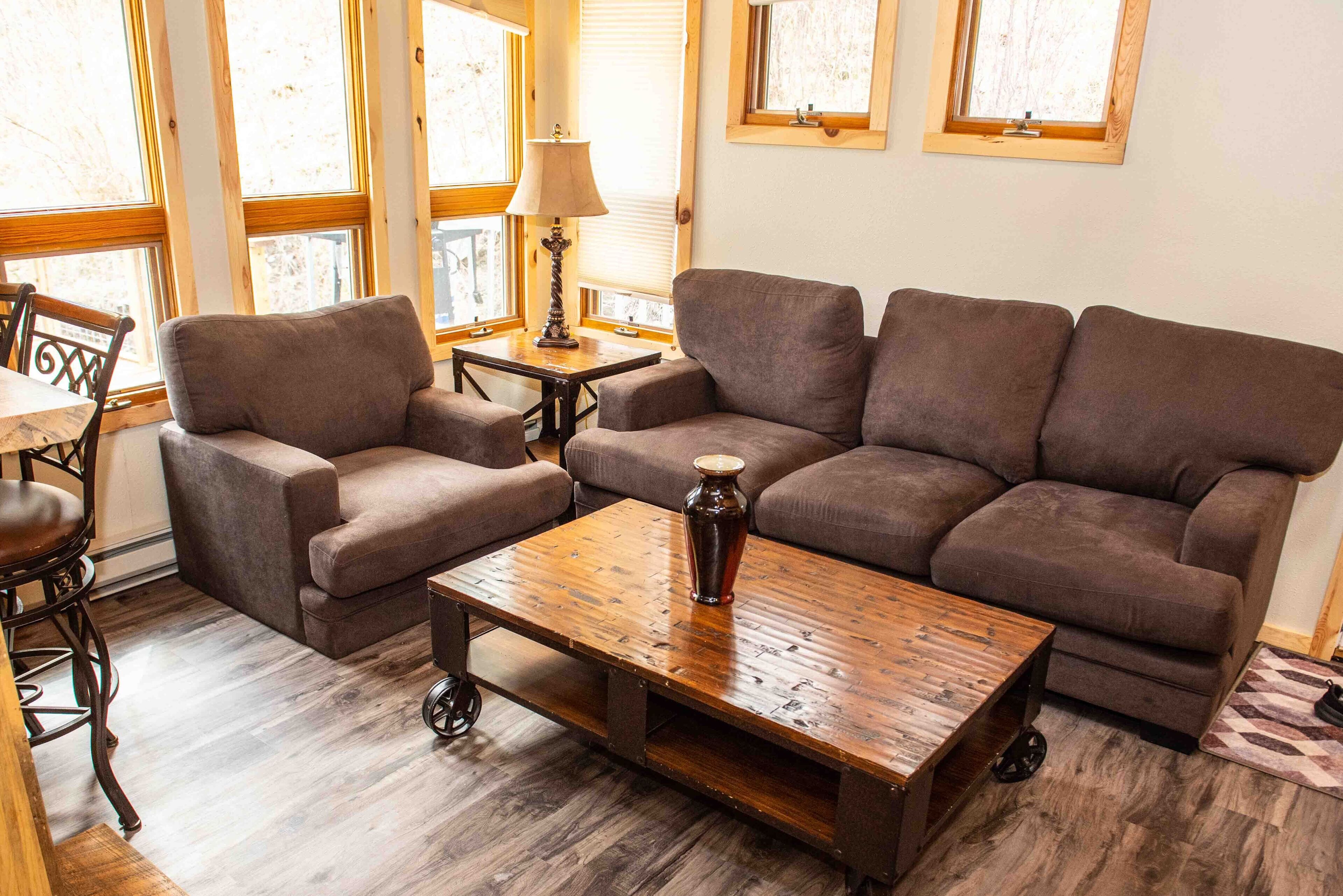 Spacious 2 bedroom apartment near Mt. Rushmore, Custer State Park, Crazy Horse