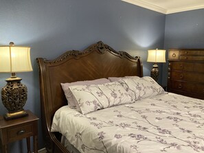 3 chambres, bureau, fer et planche à repasser, Wi-Fi gratuit