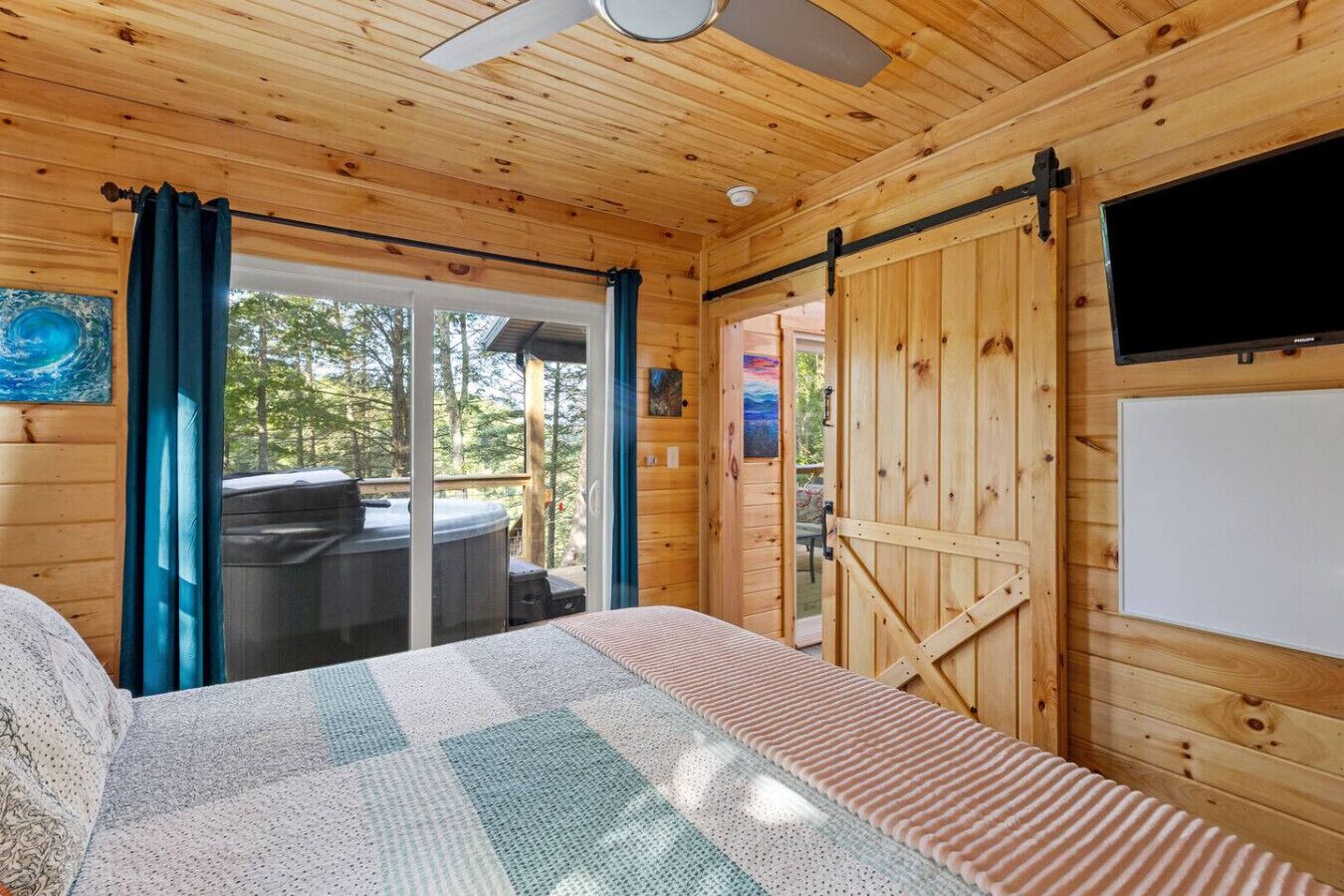 2 habitaciones, escritorio, wifi y ropa de cama 