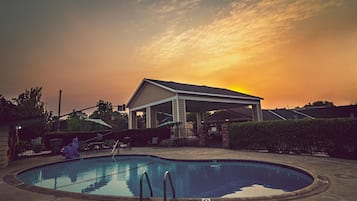 Seasonal outdoor pool