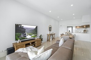 Premium Apartment | Living area | Flat-screen TV - Spice Broadbeach - GCLR (Broadbeach Waters)