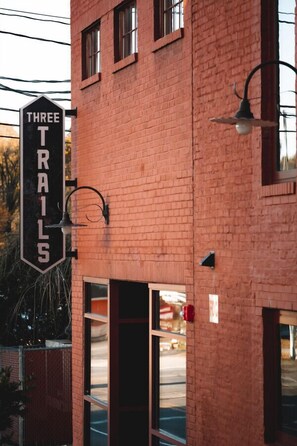 Exterior detail - 1 Bedroom Suite Downtown Elkin • Shopping, Entertainment, Restaurants, Vineyards (Elkin)