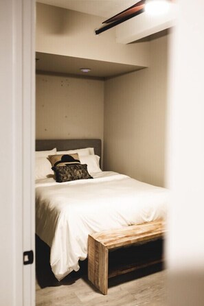 2 Schlafzimmer, Bügeleisen/Bügelbrett, Reisekinderbett, kostenloses WLAN