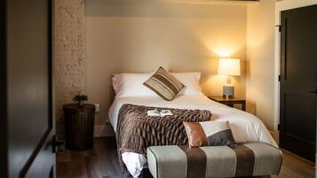 1 bedroom, iron/ironing board, travel crib, free WiFi
