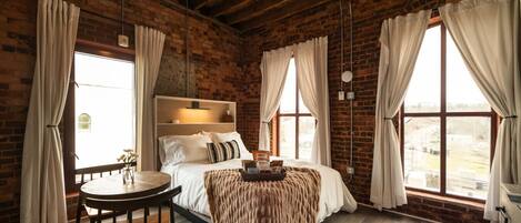 1 bedroom, iron/ironing board, travel crib, free WiFi