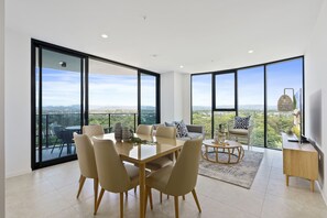 Apartment, 2 Schlafzimmer | Esszimmer