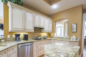 Fridge, microwave, dishwasher, coffee/tea maker - 4 Min. Walk to Beach!  Private Pool With Pool Heater.*  Backyard w/ Golf Course Views! (Hilton Head Island)