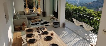 Villa Sitges Colonial. Impressive sea views.  High design. Renovated.