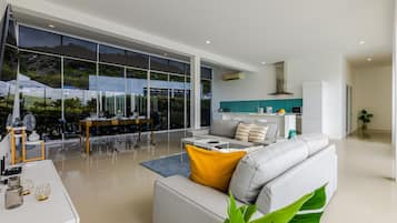 Family Villa | Living area