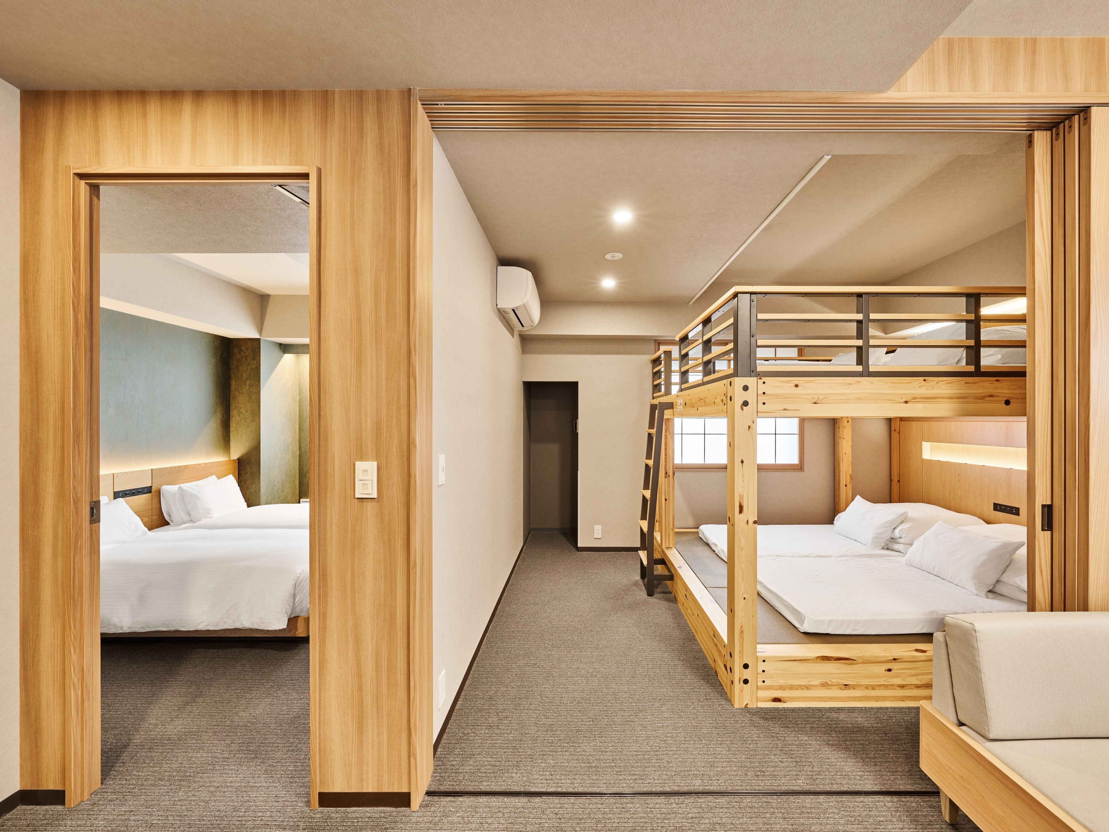 2 bedrooms, down duvets, in-room safe, iron/ironing board