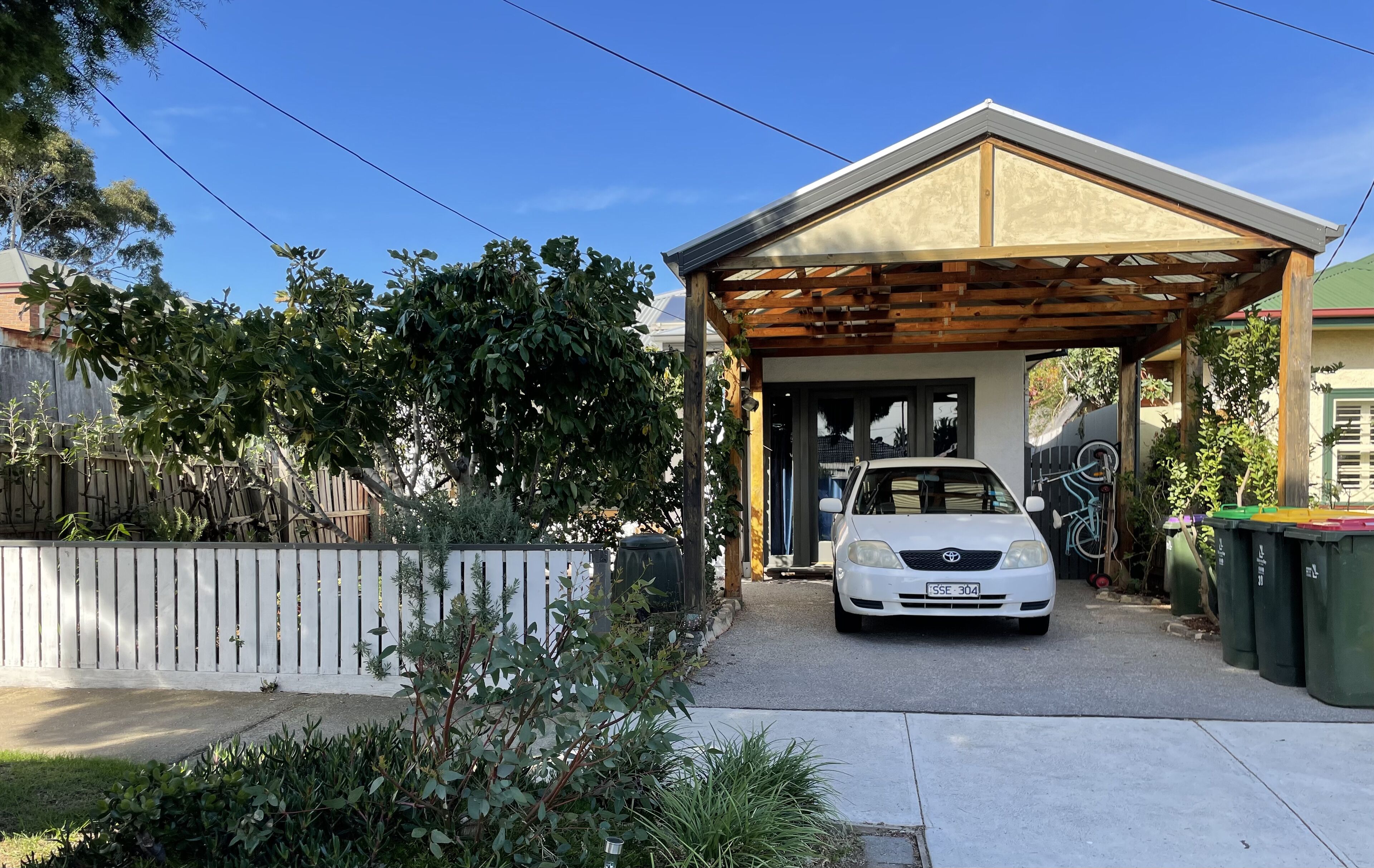 Quiet, charming house