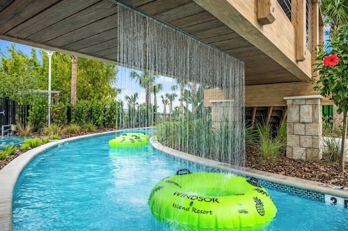 10BR Resort Villa / Private Pool & Spa / Sleeps for large group/ Near Disney