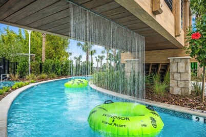 10BR Resort Villa / Private Pool & Spa / Sleeps for large group/ Near Disney