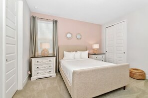 6 bedrooms, in-room safe, iron/ironing board, free WiFi