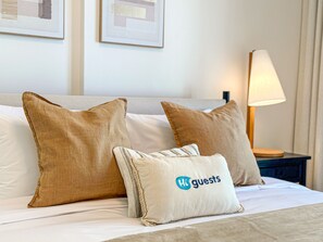 1 bedroom, iron/ironing board, free WiFi - HiGuests - La Cote B2 (Dubai)