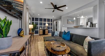 Newly Renovated 3 Bedroom with High-End Finishes Only 2 Blocks from the Beach!