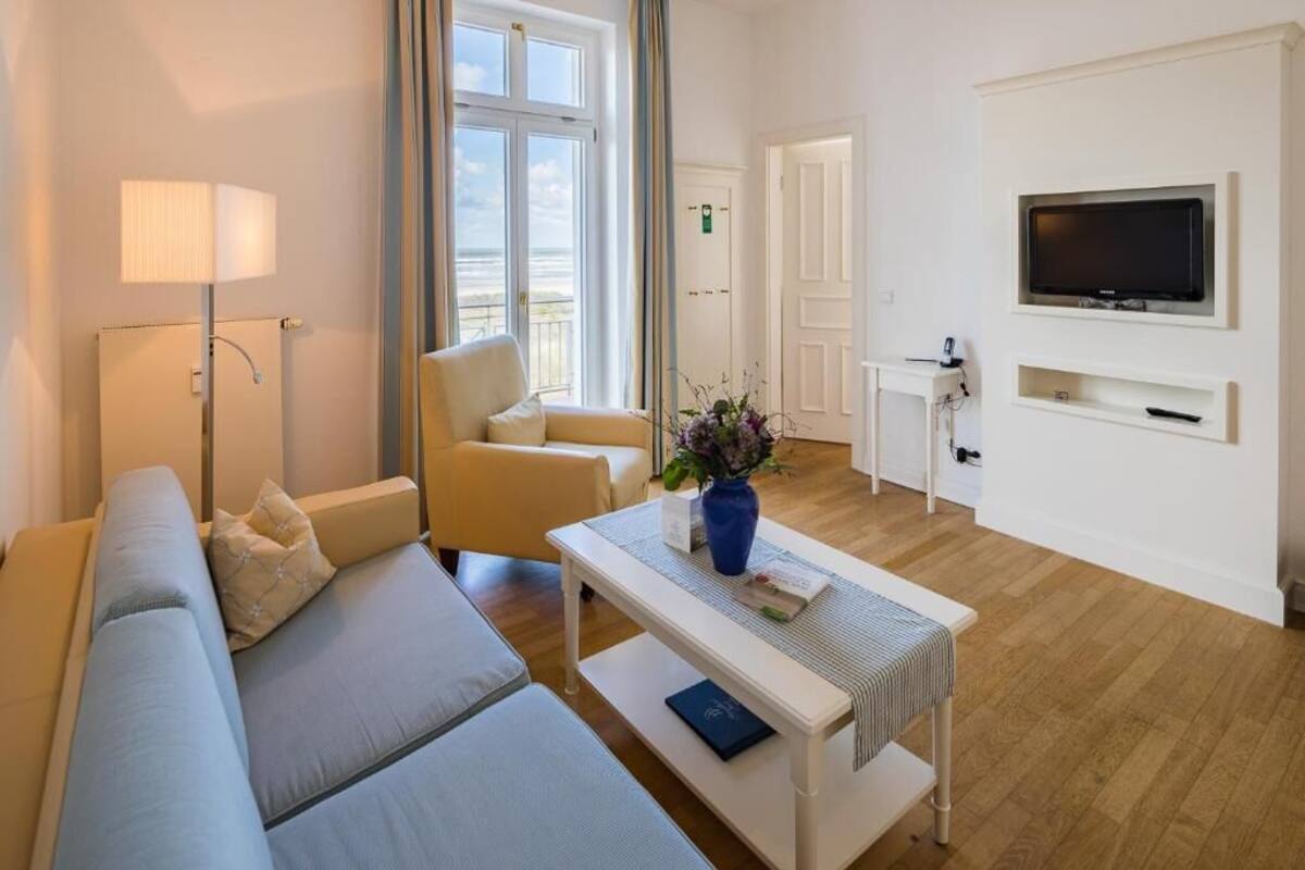 Nordic Junior Suite North | Oppholdsområde | TV og leker