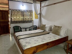 Traditional Double Room | Desk, blackout drapes, free WiFi - NEW PAMOJA RESORT (Arusha)