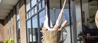 Luxuriously furnished Bungalow with spectaculair view of San Jose