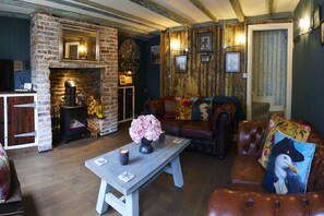 House, 2 Queen Beds | Living room | 30-inch TV with digital channels - Boutique Fisherman's Grade II Listed Cottage (Scarborough)