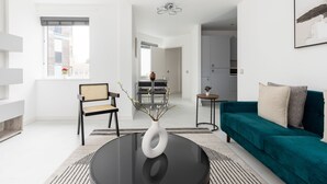 Apartment | Living area | 32-inch flat-screen TV with cable channels, TV, Netflix - Luminous 2 Bed Balcony Flat in Islington (London)