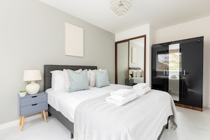 Room - Luminous 2 Bed Balcony Flat in Islington (London)