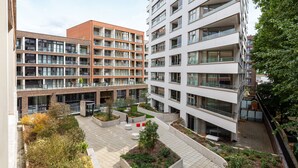 Apartment | View from room - Luminous 2 Bed Balcony Flat in Islington (London)