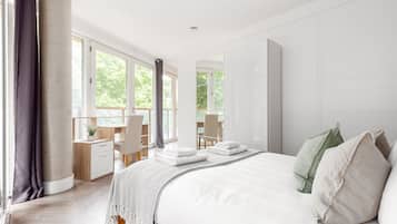 Apartment | 2 bedrooms, hypo-allergenic bedding, individually furnished
