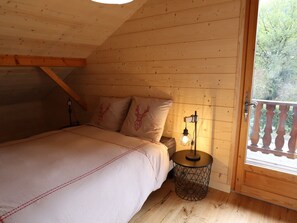 4 chambres, lit de bébé portatif, accès au Wi-Fi (inclus)