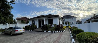 3 bedroom house in Private gated community