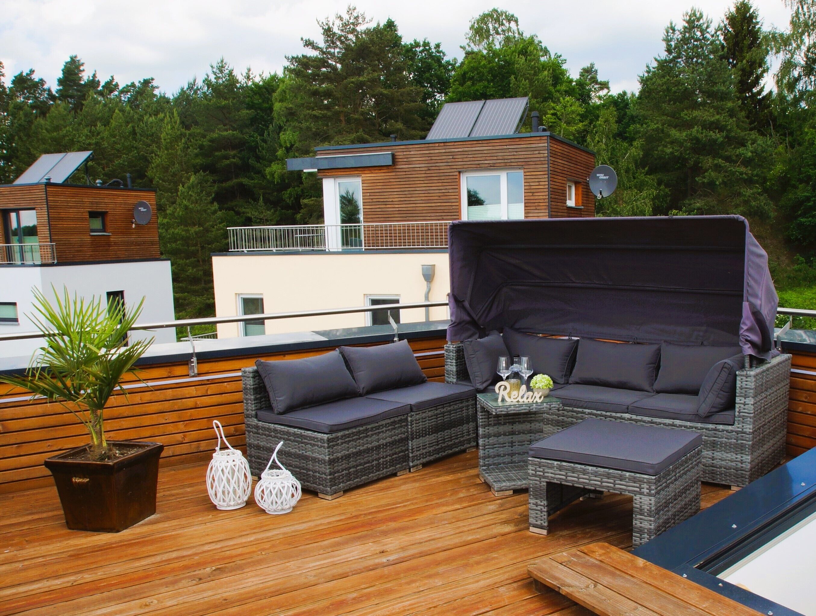 المنطقة المحيطة بالمنشأة