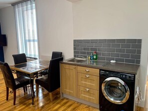 Apartment, 1 Queen Bed with Sofa bed | Private kitchen