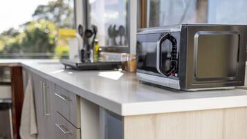 Fridge, microwave, coffee/tea maker, electric kettle