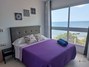 2 slaapkamers, een strijkplank/strijkijzer, gratis wifi, beddengoed