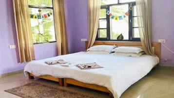 1 chambre, fer et planche Ă repasser, Wi-Fi gratuit, draps fournis