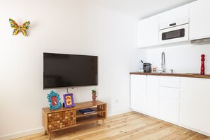 Apartamento urbano | Cozinha privada | Geladeira, micro-ondas, máquina de café expresso, cafeteira/chaleira