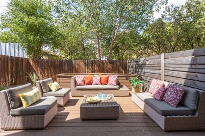 Prime Fort Worth Location | 2 Min Walk to Dickies