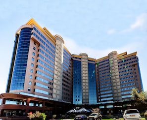 Exterior - Ardager Residence (Atyrau)