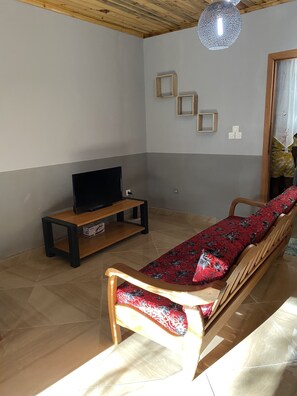 1 bedroom, in-room safe, iron/ironing board, travel cot - Une Maison pas Loin de Tout Commodité (Nosy-be)
