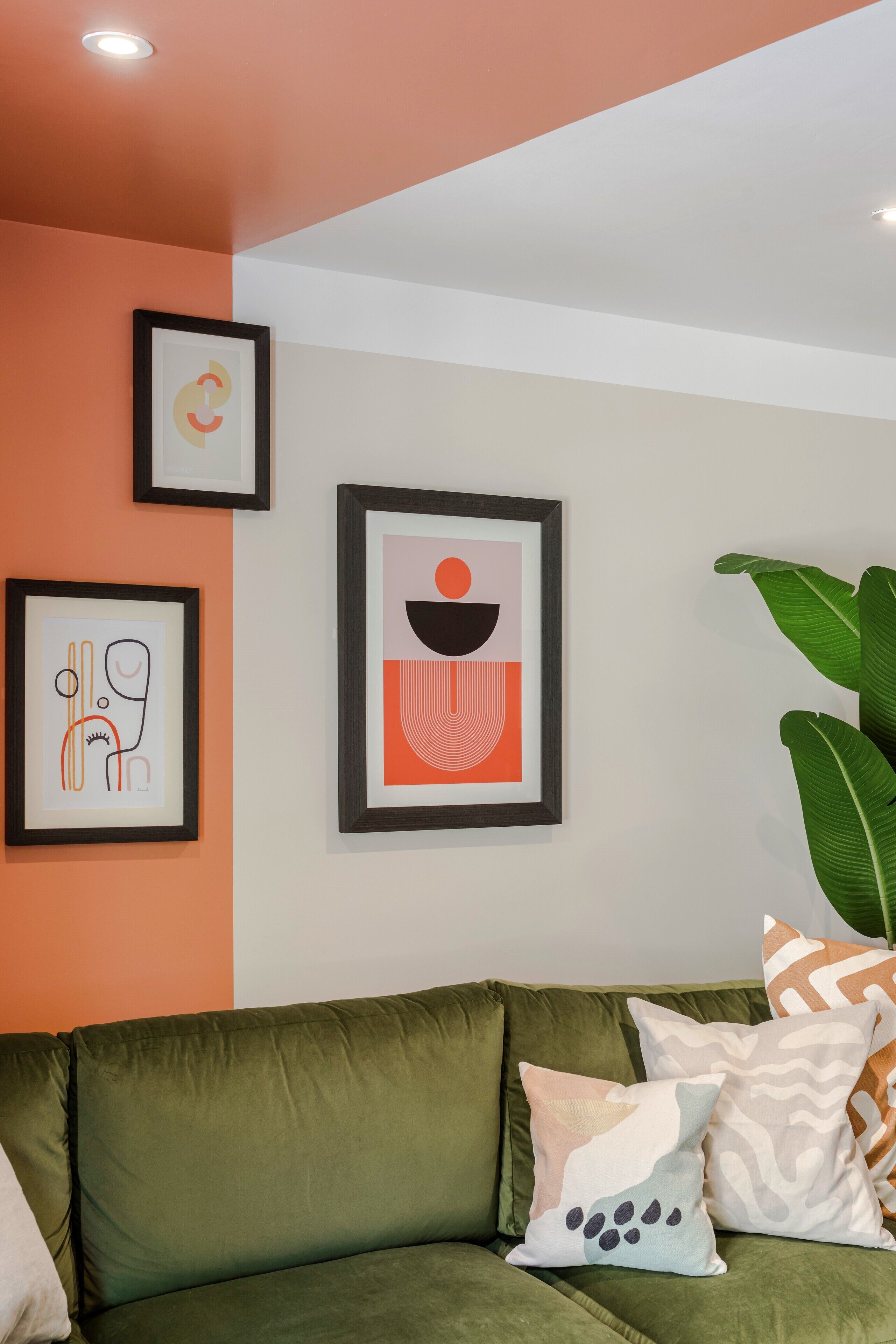 Standard Apartment | Egyptian cotton sheets, premium bedding, pillow-top beds, desk