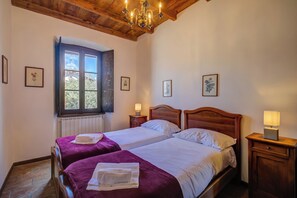 2 bedrooms, iron/ironing board, free WiFi, bed sheets - Timeless l' Antico Mulino Della Bozza (Brebbia)