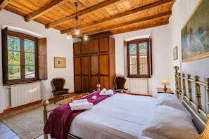 Villa familiar, 2 habitaciones, balcón, junto a la montaña (Timeless l'Antico Mulino Della Bozza) | 2 habitaciones y tabla de planchar con plancha 