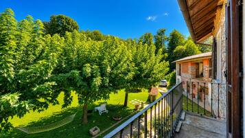 Family Villa, 2 Bedrooms, Balcony, Mountainside (Timeless l'Antico Mulino Della Bozza) | Property grounds