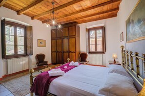 Family Villa, Multiple Bedrooms, Mountainside (Timeless l' Antico  Mulino Della) | 2 bedrooms, iron/ironing board, free WiFi, bed sheets - Timeless l' Antico Mulino Della Bozza (Brebbia)