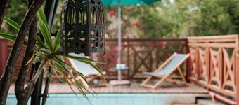 Pleasant apartment, private pool and sea view 2min from St leu