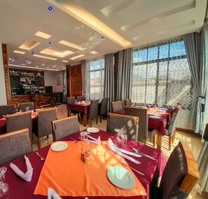 Free daily full breakfast - Epic Grand Hotel (Arusha)