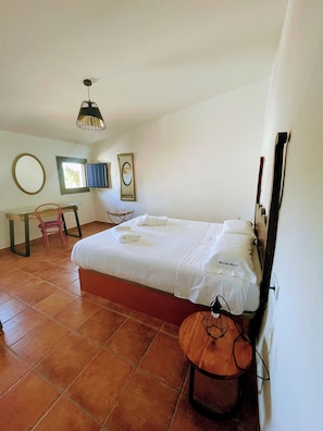 6 chambres, fer et planche Ă repasser, Wi-Fi gratuit, draps fournis