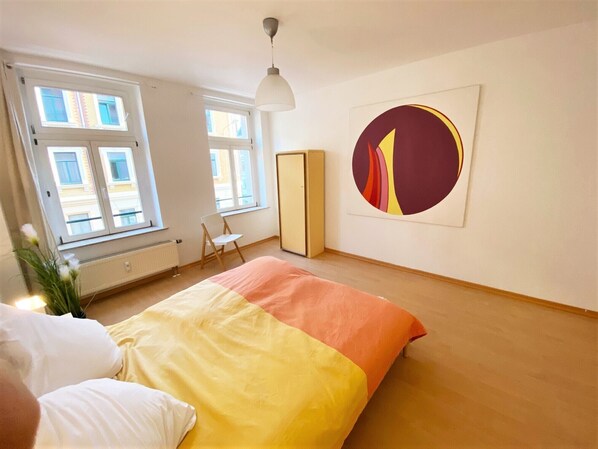1 bedroom, WiFi, bed sheets