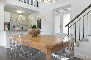 Casa (4 Bedrooms) | Área de estar