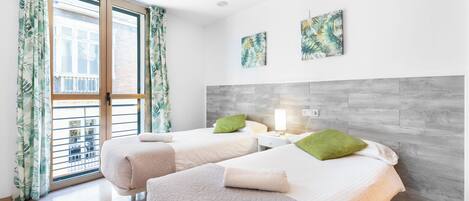 3 Schlafzimmer, Bügeleisen/Bügelbrett, kostenloses WLAN, Bettwäsche